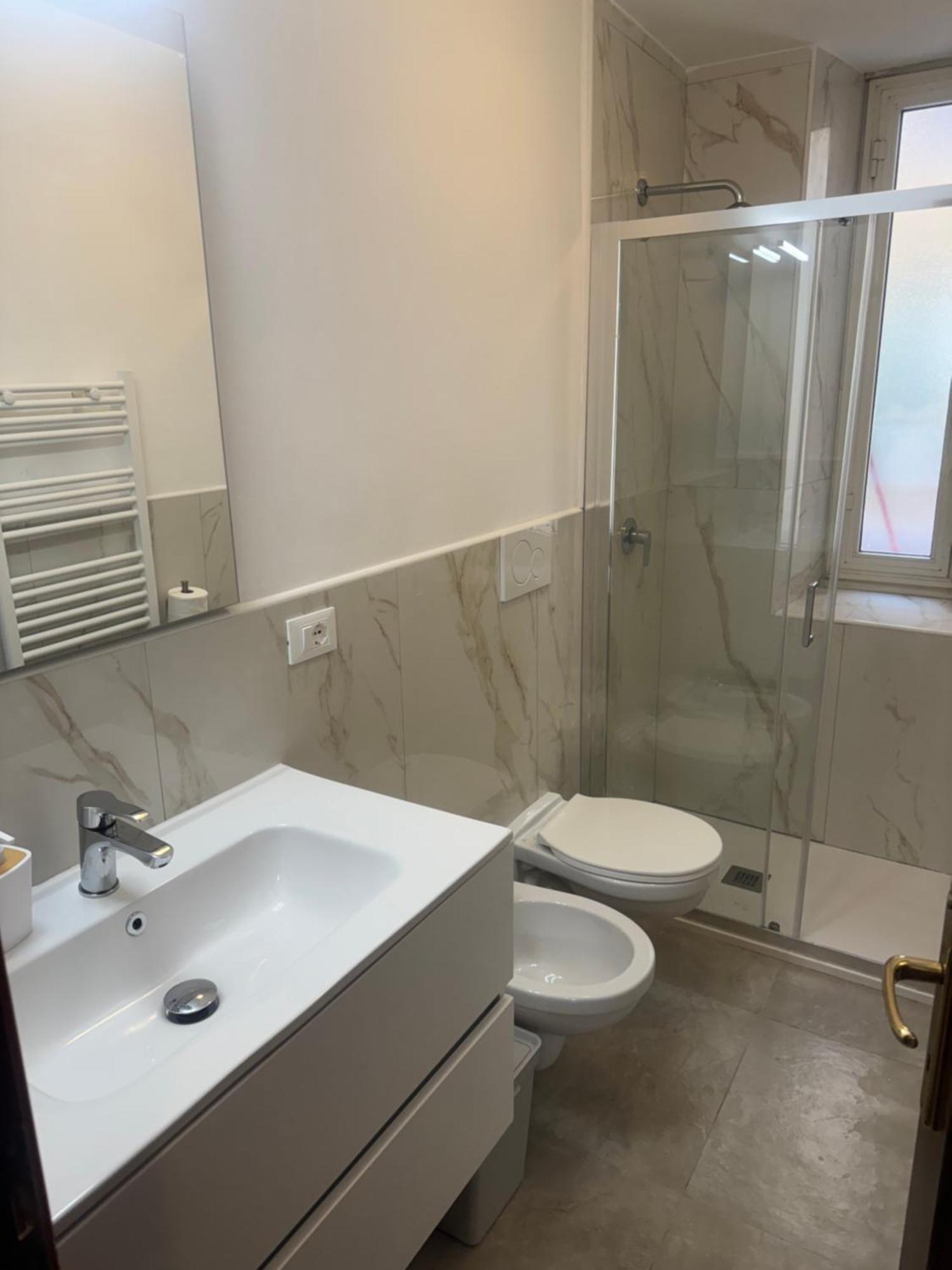 Appartamento Larisarooms Рим Екстер'єр фото
